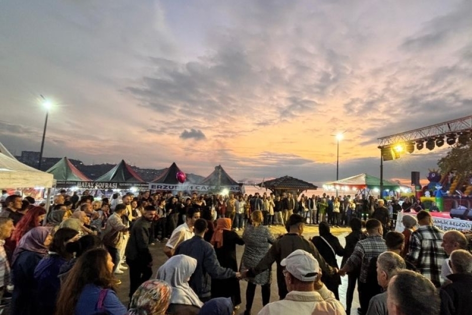 İstanbul Dernek Festivali